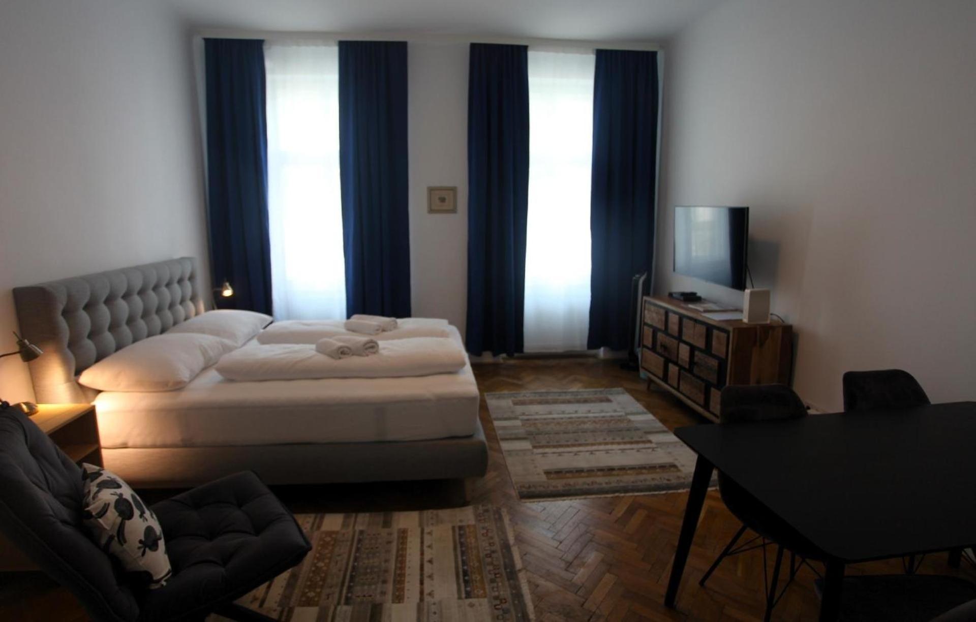 Schoene Dreizimmerwohnung Direkt Am Augarten Apartment Wien